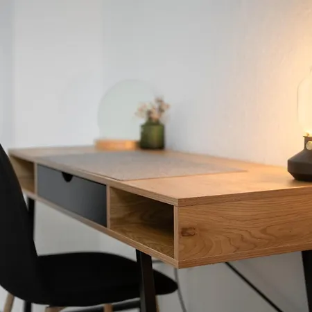 Ideal Fuer Geschaeftsreisende, Messe- & Uniklinikumsbesucher! Arbeitsplatz, Boxspring
