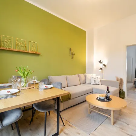 Ideal Fuer Geschaeftsreisende, Messe- & Uniklinikumsbesucher! Arbeitsplatz, Boxspring Essen